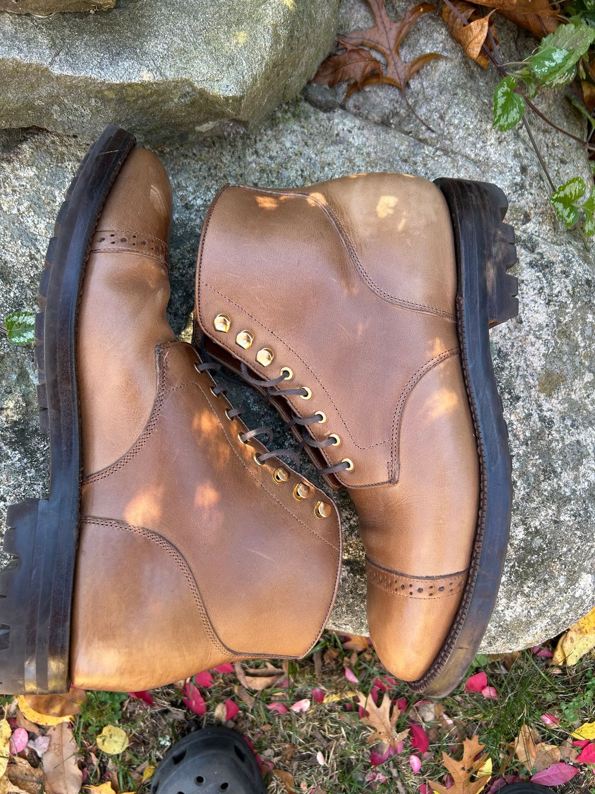 Photo by scitboot on November 1, 2025 of the Grant Stone Garrison Boot in Horween Dune Chromexcel.