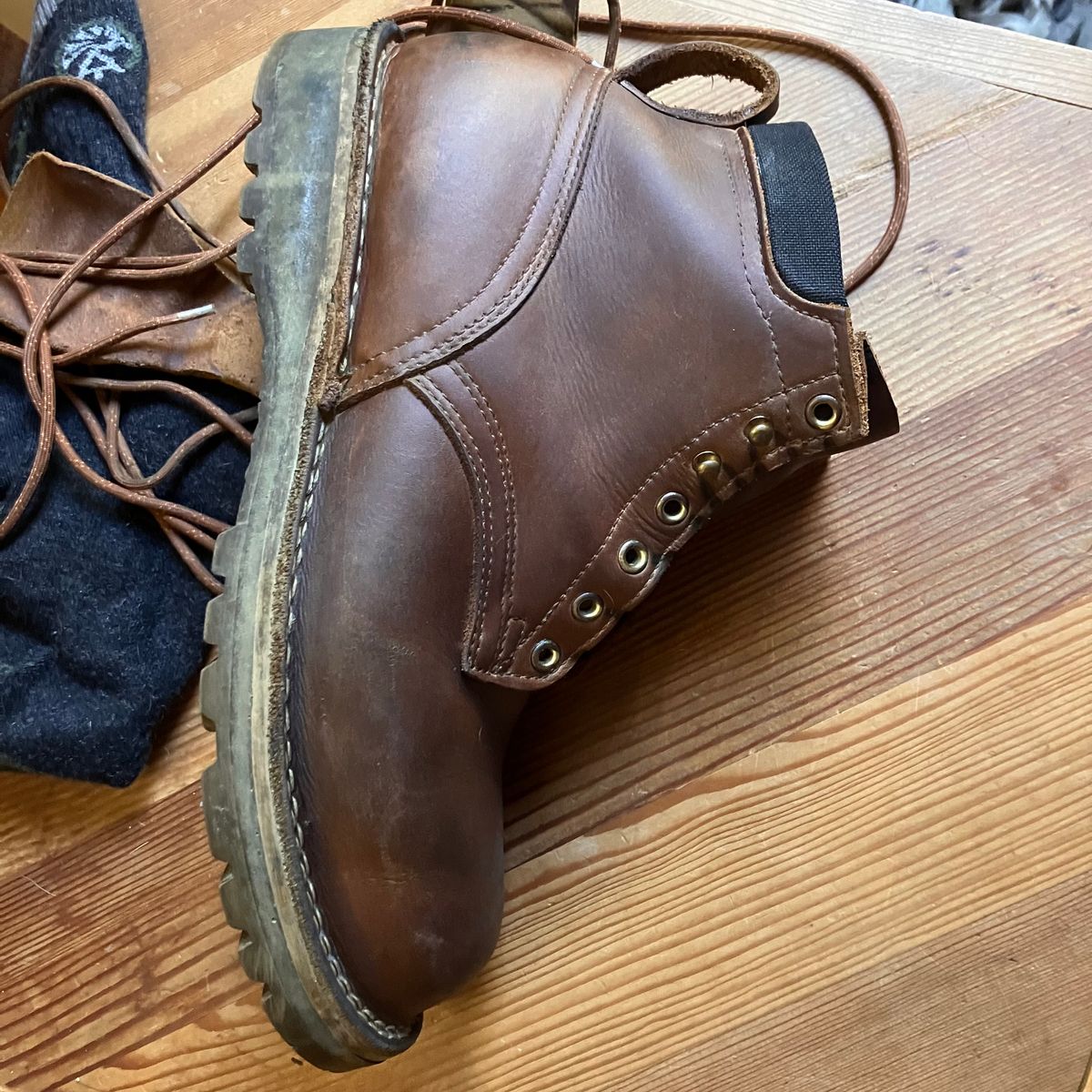 Photo by todd_ted on August 31, 2025 of the Nicks Ridgeline Hiking Boot in Seidel WeatherShield Brown.