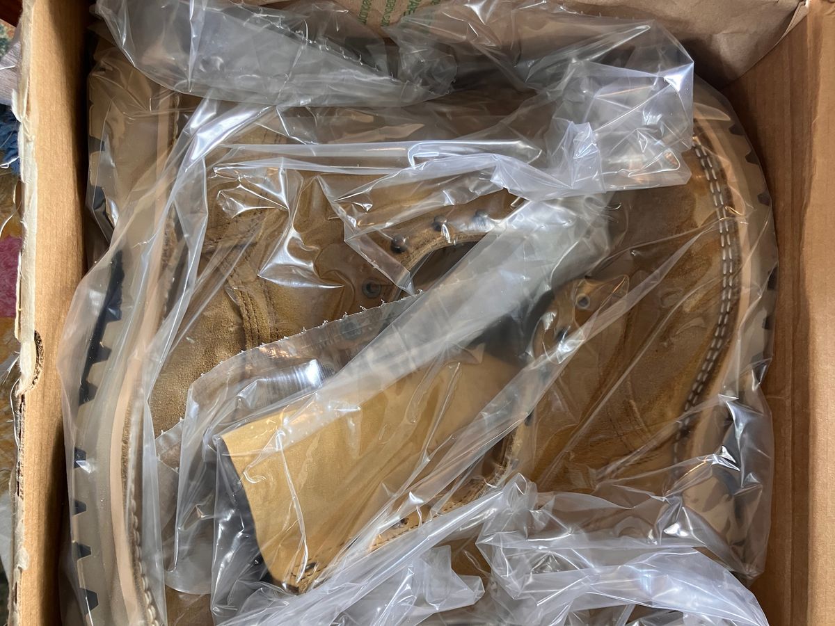 Photo by todd_ted on April 20, 2026 of the Nicks Tactical in Tasman Leather Group Coyote Roughout.