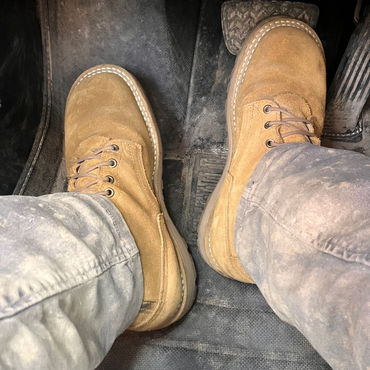 Photo by todd_ted on April 24, 2026 of the Nicks Tactical in Tasman Leather Group Coyote Roughout.