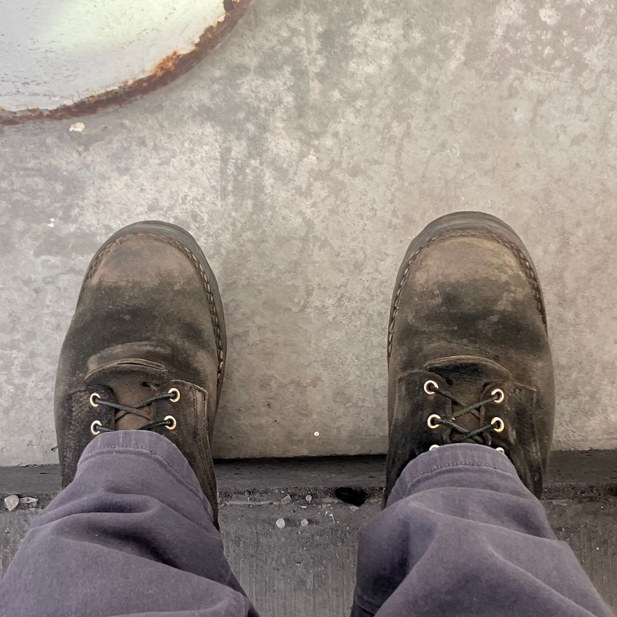Photo by todd_ted on March 13, 2025 of the Nicks Ridgeline Hiking Boot in Seidel 1964 Black Roughout.