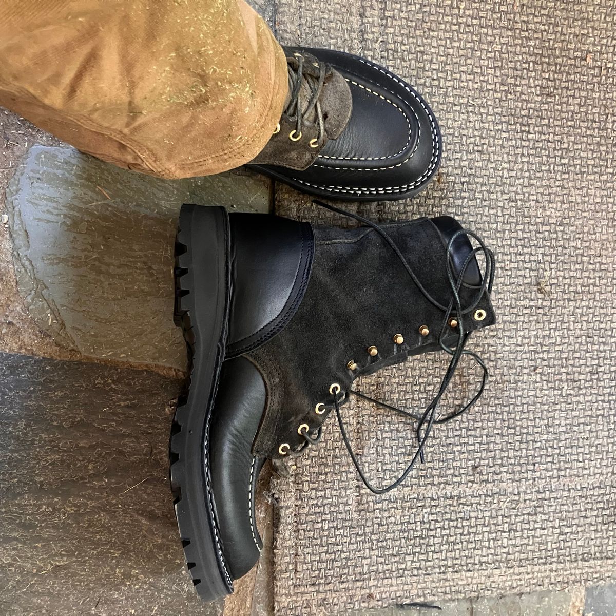 Photo by todd_ted on June 8, 2026 of the Nicks Ridgeline Hiking Boot in Seidel 1964 Black Roughout.