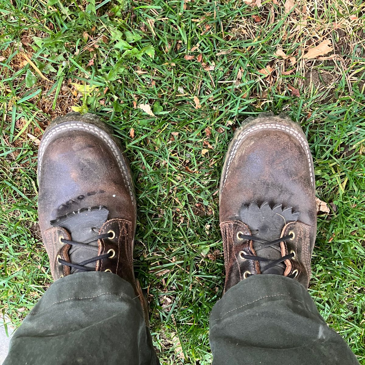 Photo by todd_ted on November 3, 2022 of the Nicks Urban Logger in Horween Brown Waxed Flesh.