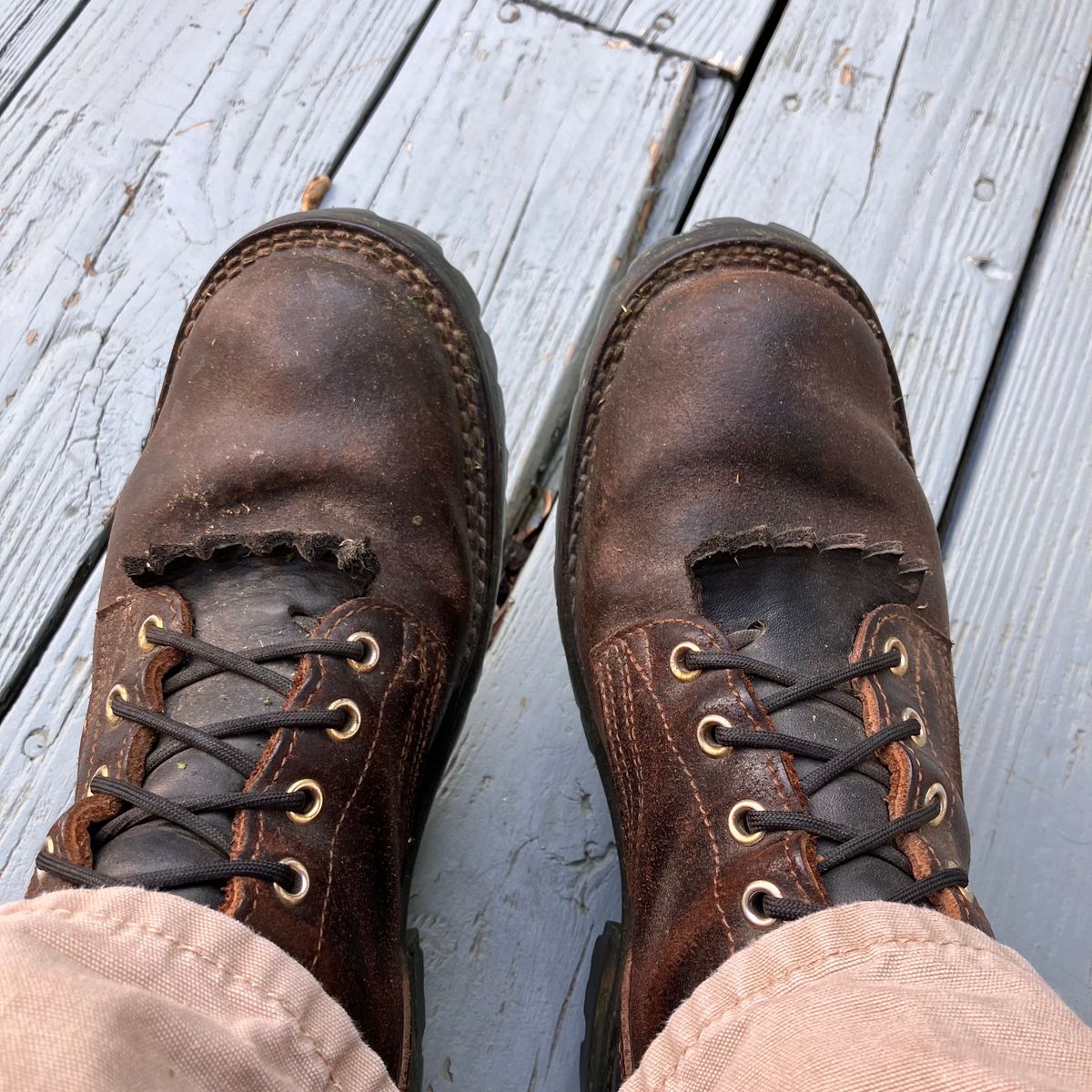 Photo by todd_ted on July 6, 2023 of the Nicks Urban Logger in Horween Brown Waxed Flesh.