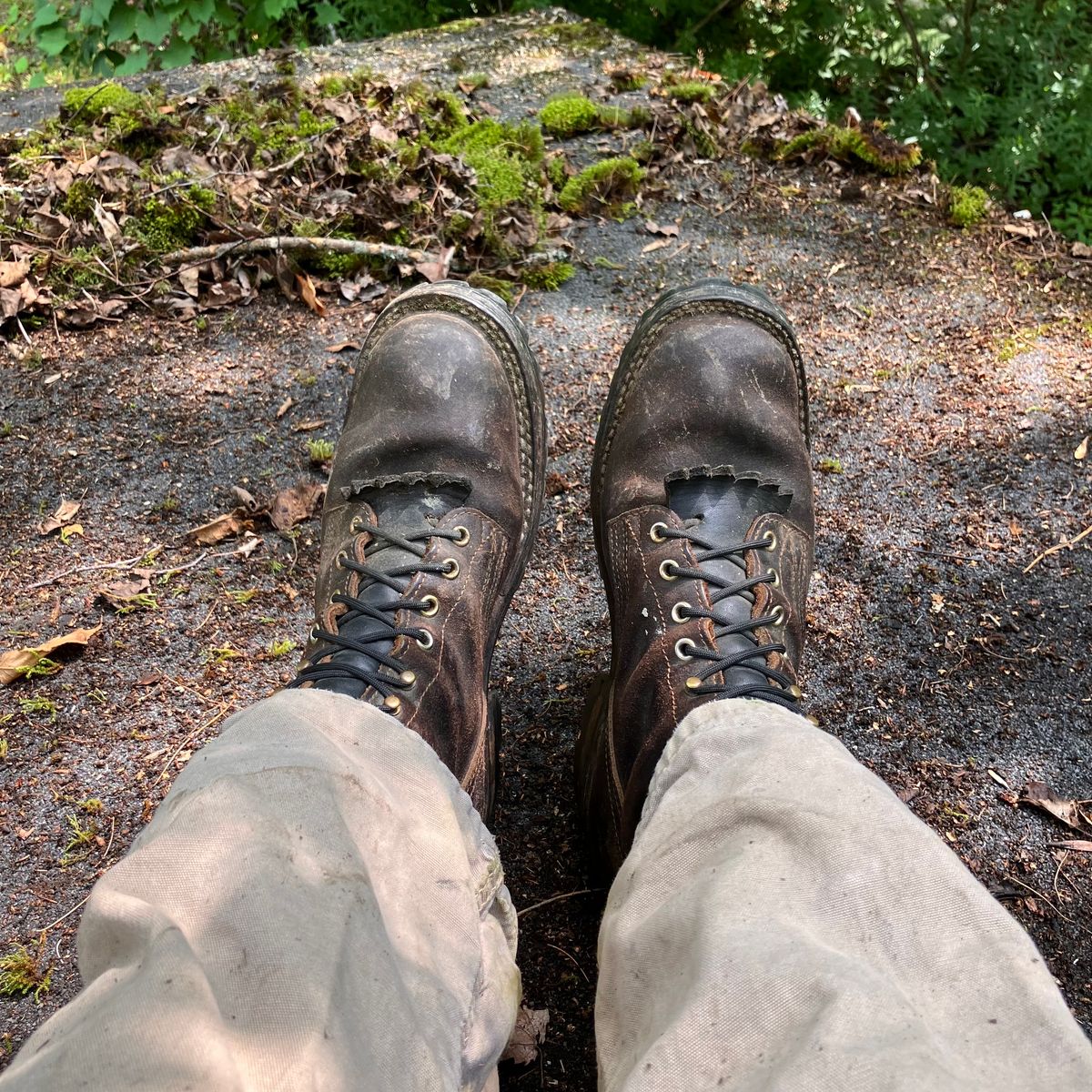 Photo by todd_ted on July 28, 2023 of the Nicks Urban Logger in Horween Brown Waxed Flesh.