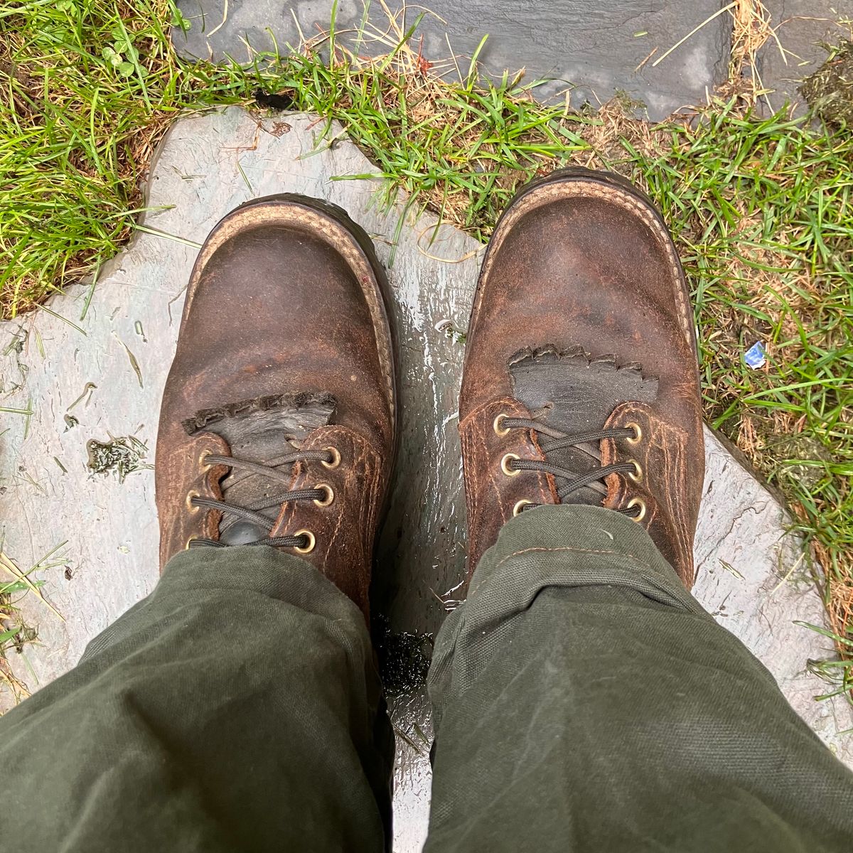 Photo by todd_ted on August 7, 2023 of the Nicks Urban Logger in Horween Brown Waxed Flesh.