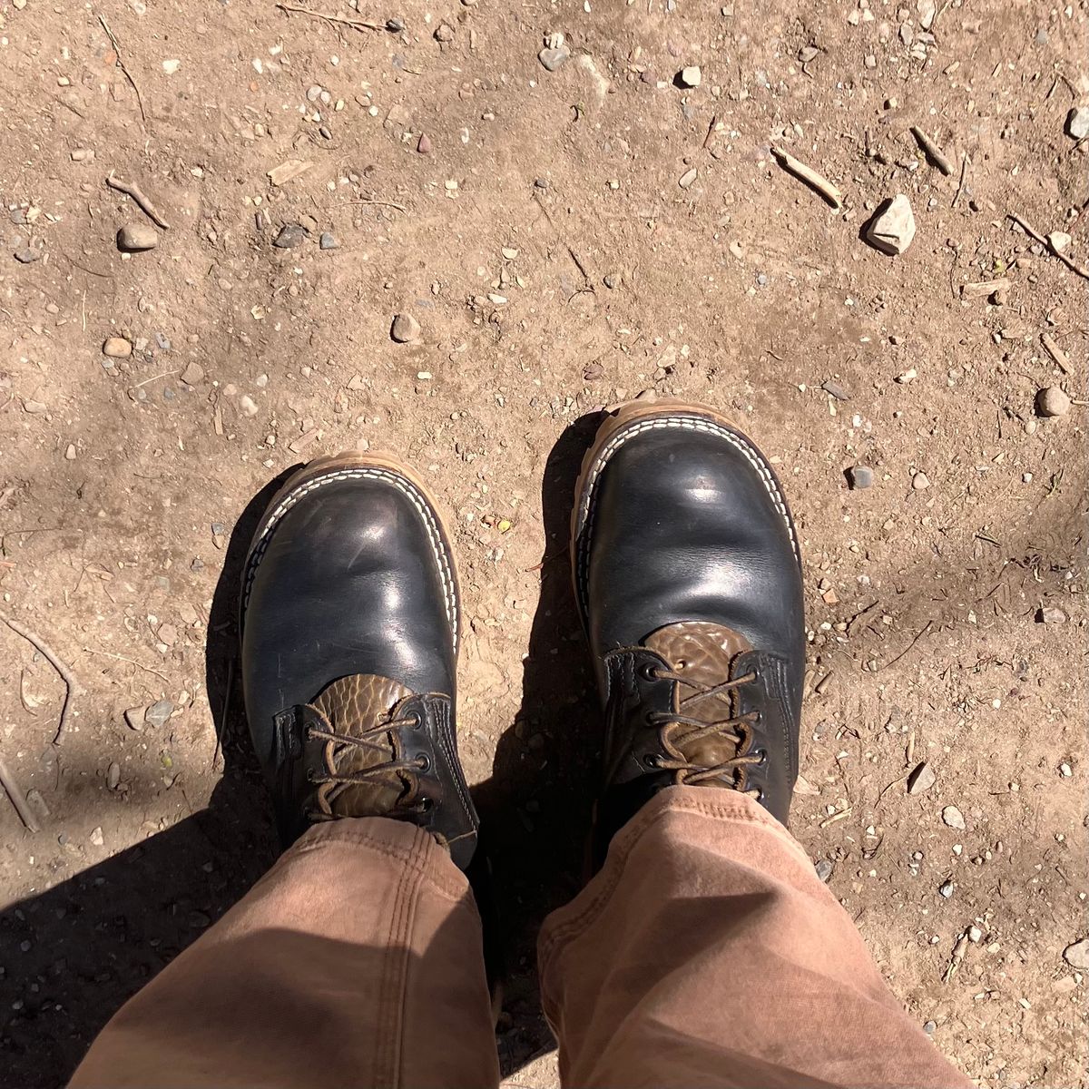 Photo by todd_ted on April 25, 2026 of the Nicks Civilian in Horween Black Chromexcel & Horween Greener Pastures Waxed Flesh.