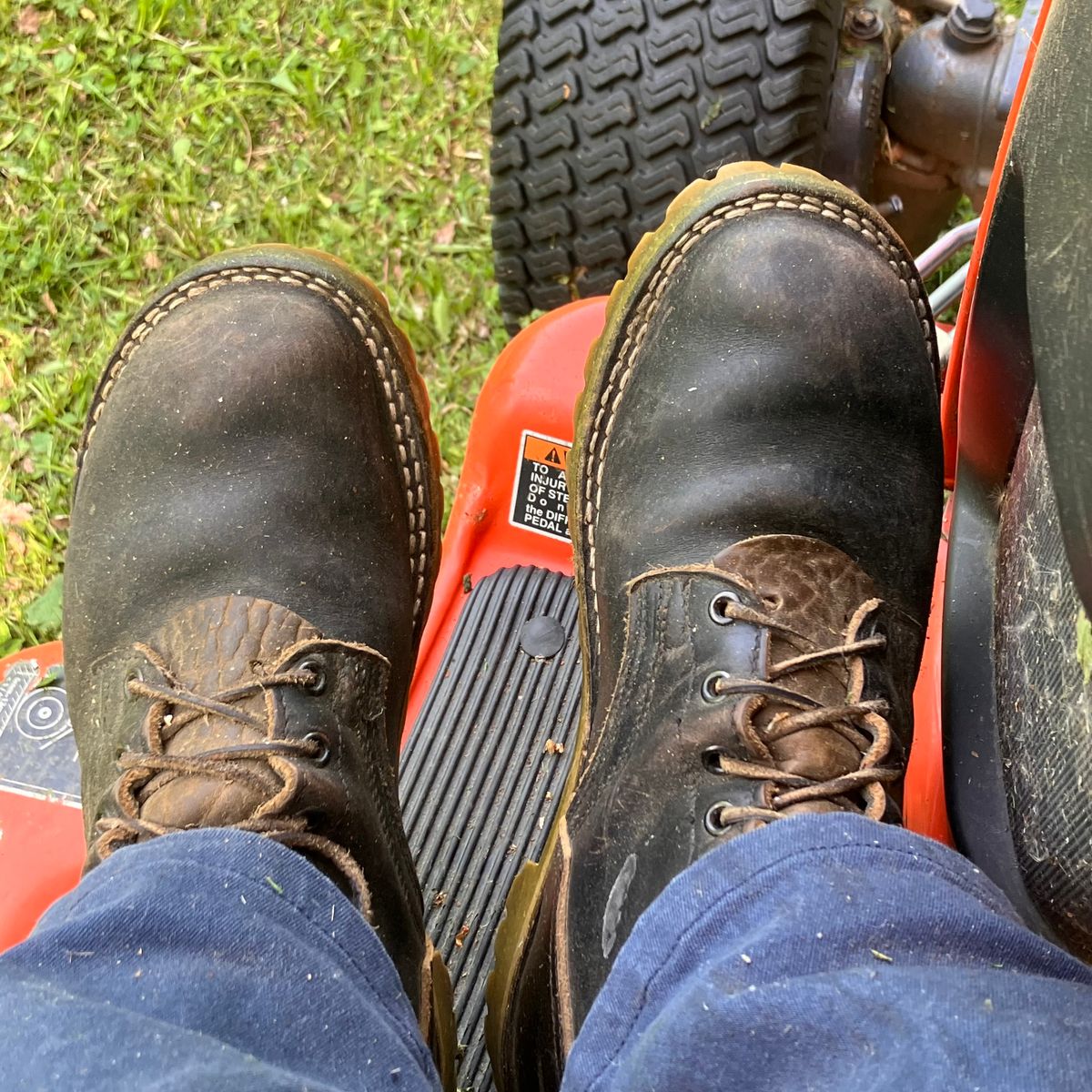 Photo by todd_ted on May 22, 2026 of the Nicks Civilian in Horween Black Chromexcel & Horween Greener Pastures Waxed Flesh.