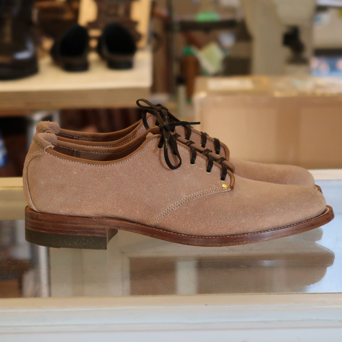 Photo by LarryStyles on October 3, 2023 of the Unsung Prototype Service Shoes in Wickett & Craig Natural Latigo Roughout.