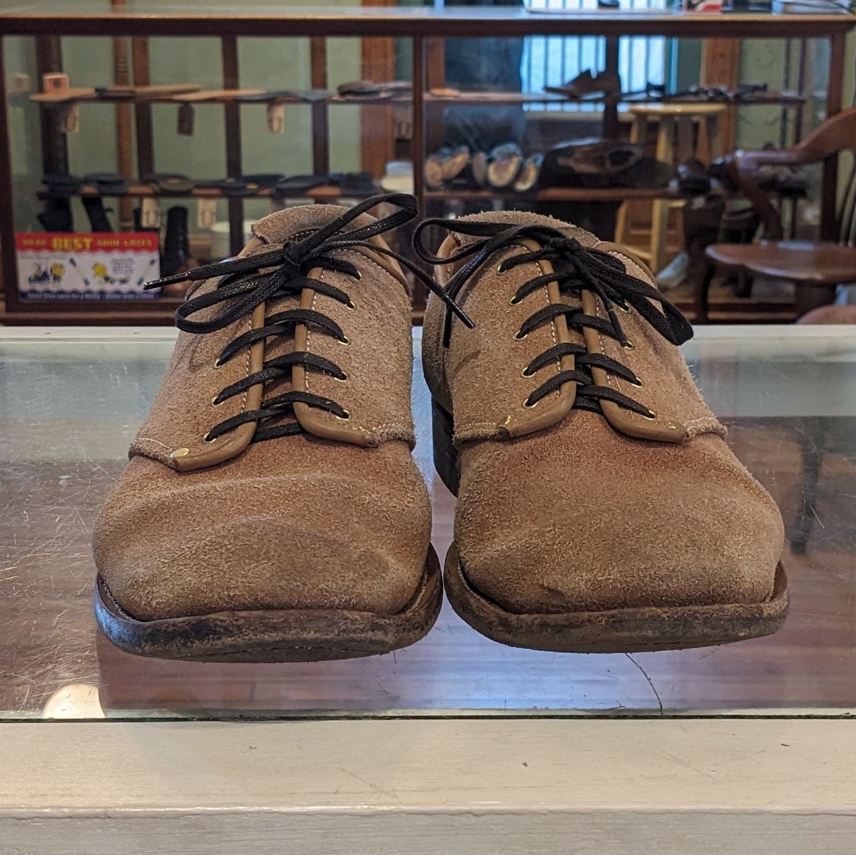 Photo by LarryStyles on December 2, 2023 of the Unsung Prototype Service Shoes in Wickett & Craig Natural Latigo Roughout.