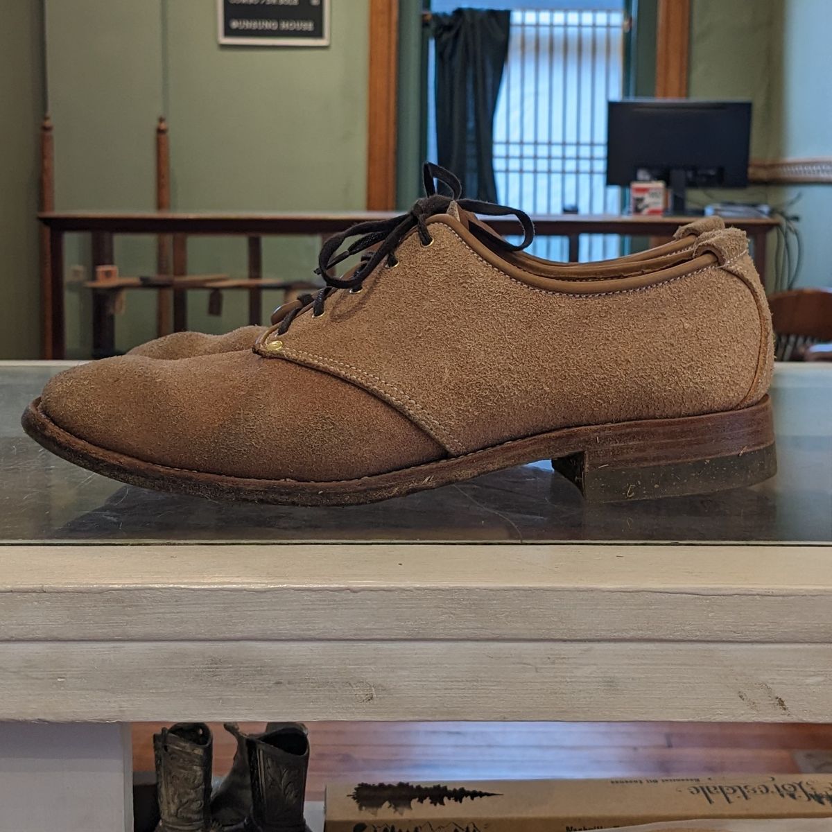 Photo by LarryStyles on December 2, 2023 of the Unsung Prototype Service Shoes in Wickett & Craig Natural Latigo Roughout.