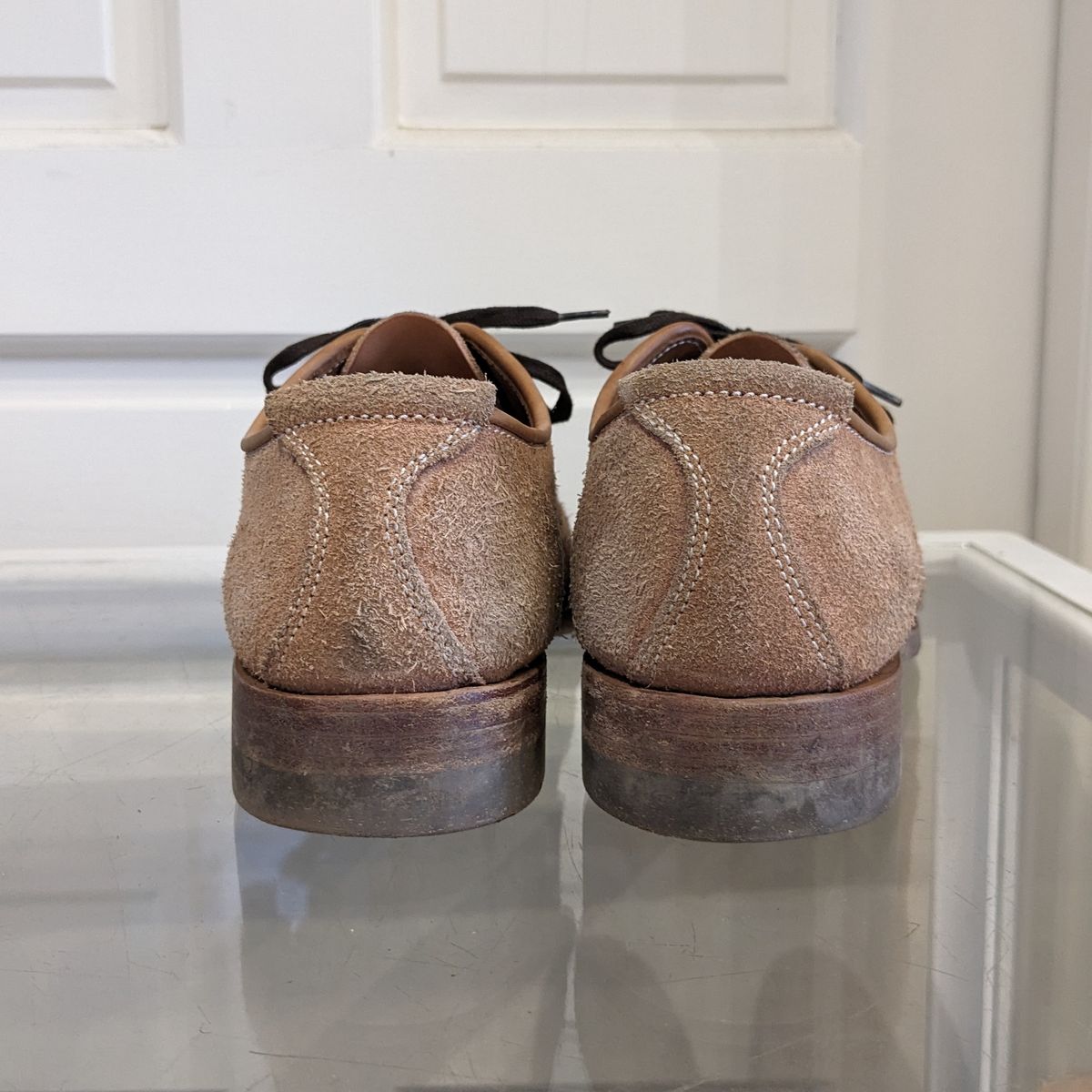 Photo by LarryStyles on January 3, 2024 of the Unsung Prototype Service Shoes in Wickett & Craig Natural Latigo Roughout.