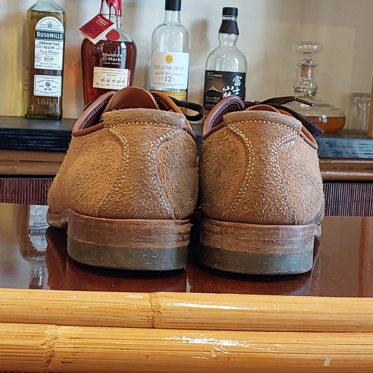 Photo by LarryStyles on April 3, 2024 of the Unsung Prototype Service Shoes in Wickett & Craig Natural Latigo Roughout.