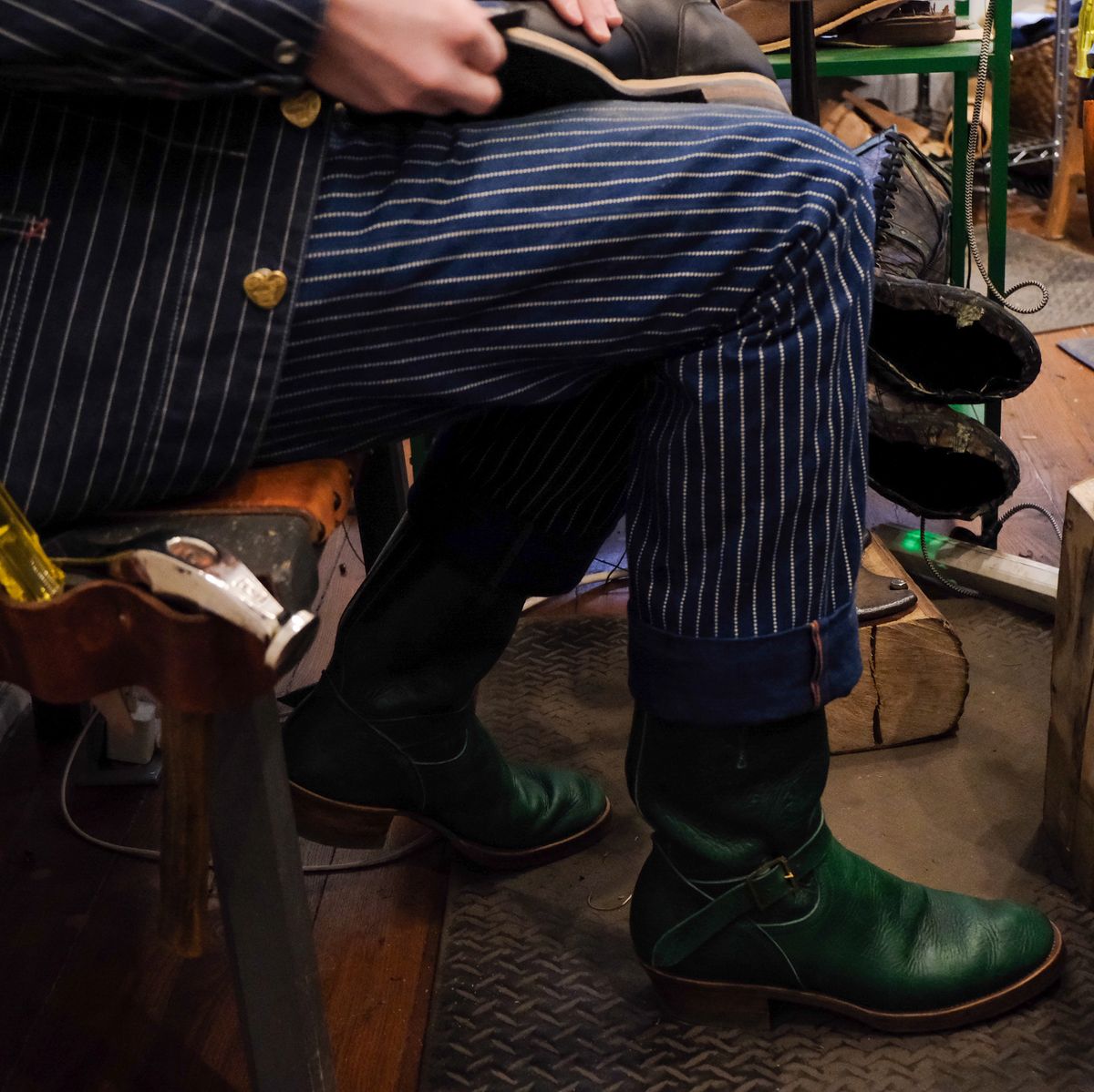 Photo by LarryStyles on December 2, 2025 of the Unsung U 22-2 Engineer Boot in Horween Chromexcel Embossed.