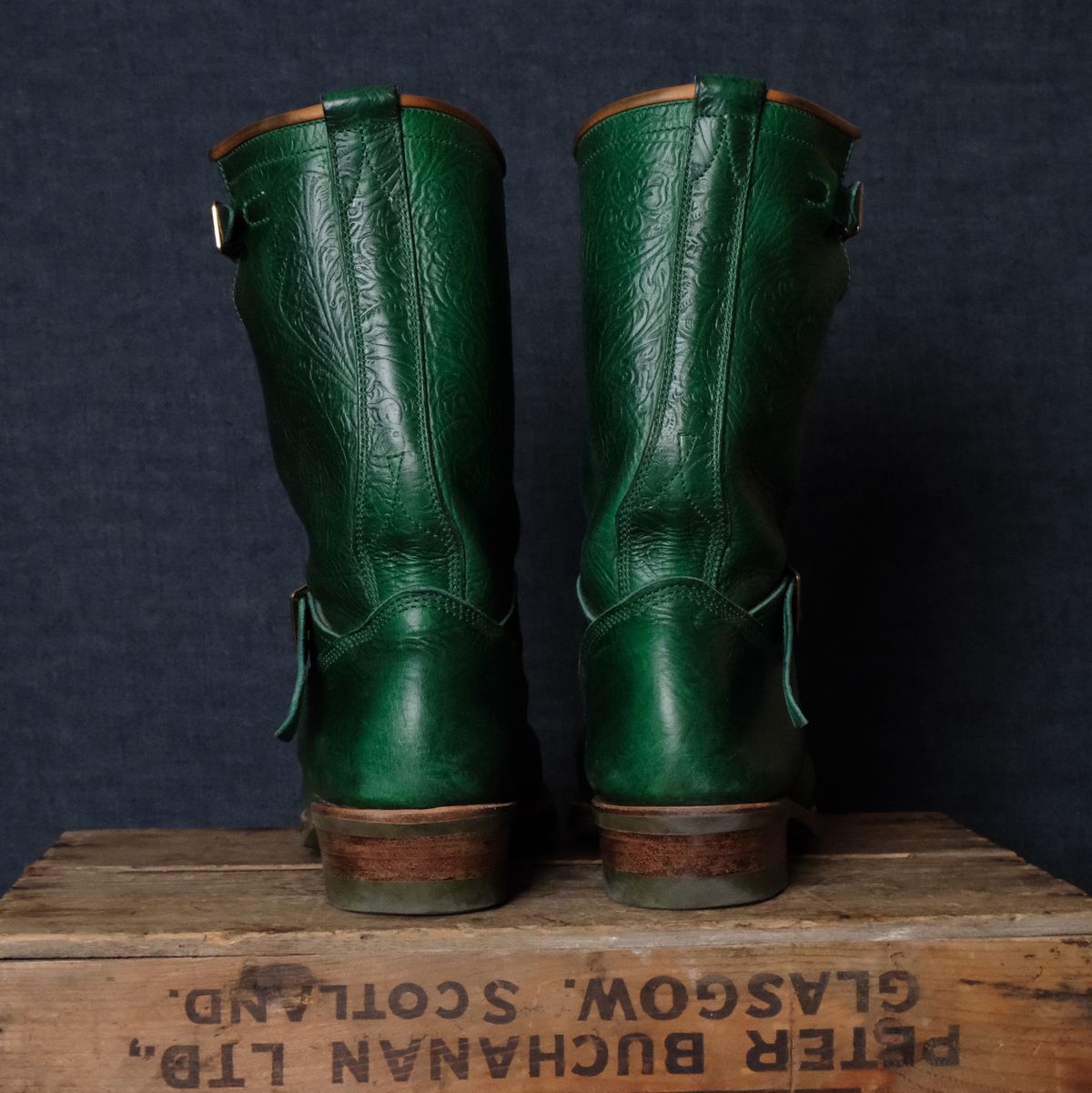 Photo by LarryStyles on December 2, 2025 of the Unsung U 22-2 Engineer Boot in Horween Chromexcel Embossed.