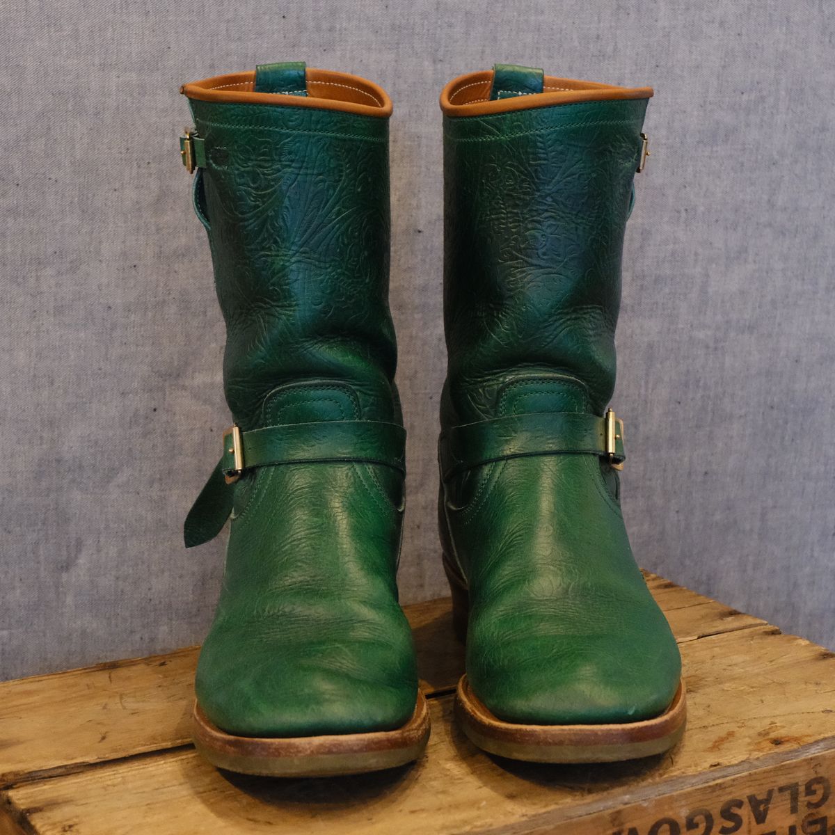 Photo by LarryStyles on February 3, 2026 of the Unsung U 22-2 Engineer Boot in Horween Chromexcel Embossed.