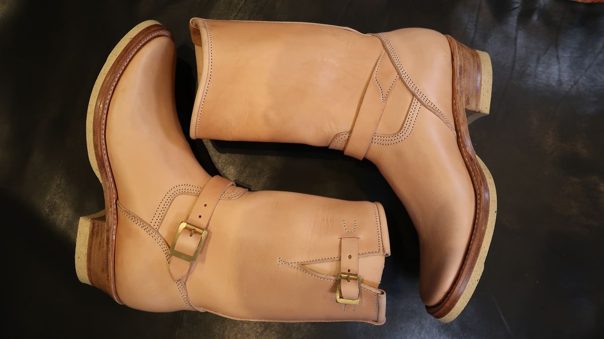 Photo by LarryStyles on October 1, 2022 of the Unsung U 22-2 Engineer Boot in Unlisted Leather.