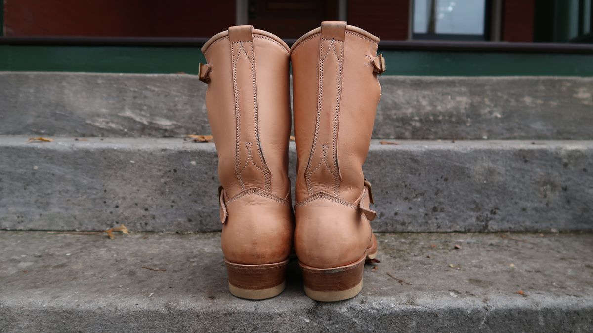 Photo by LarryStyles on November 2, 2022 of the Unsung U 22-2 Engineer Boot in Unlisted Leather.
