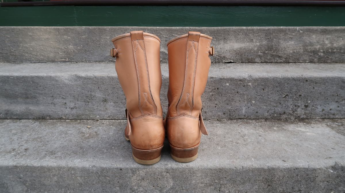 Photo by LarryStyles on December 2, 2022 of the Unsung U 22-2 Engineer Boot in Unlisted Leather.