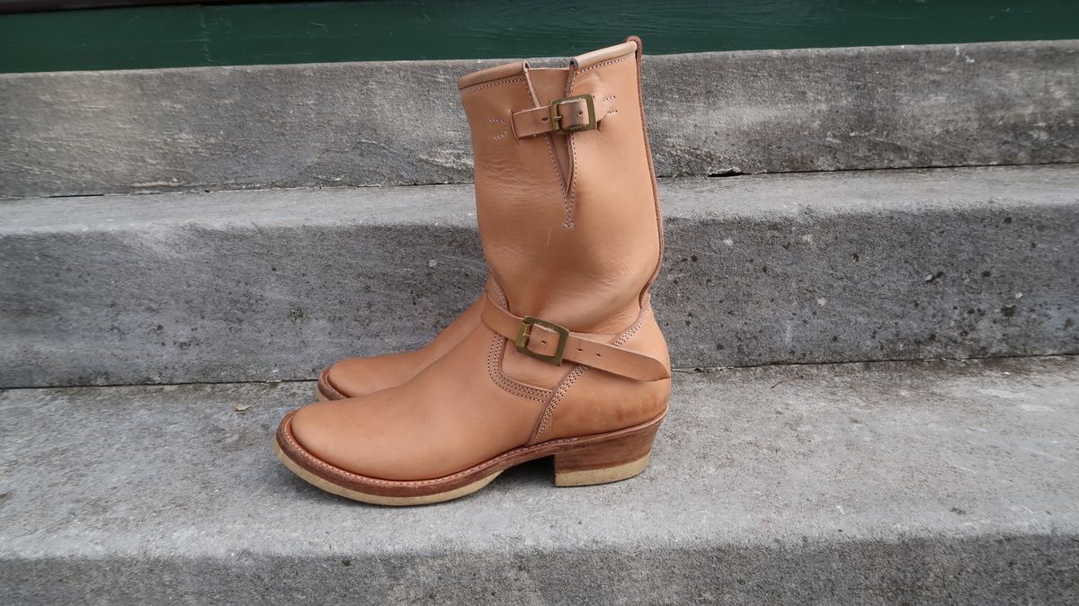 Photo by LarryStyles on December 2, 2022 of the Unsung U 22-2 Engineer Boot in Unlisted Leather.