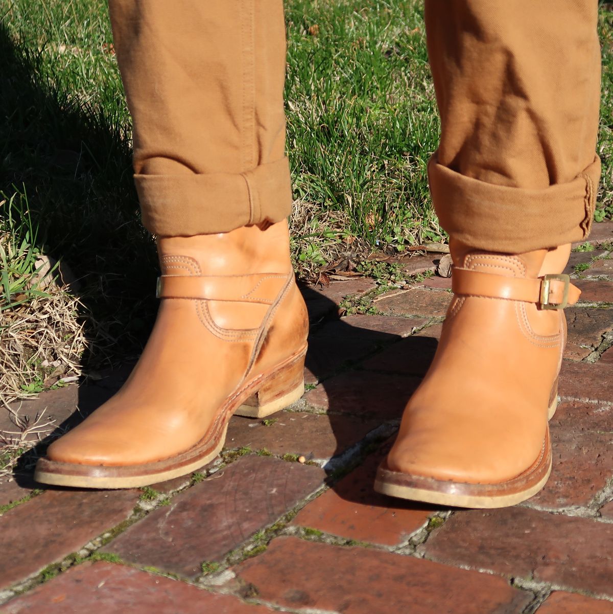 Photo by LarryStyles on February 3, 2023 of the Unsung U 22-2 Engineer Boot in Unlisted Leather.