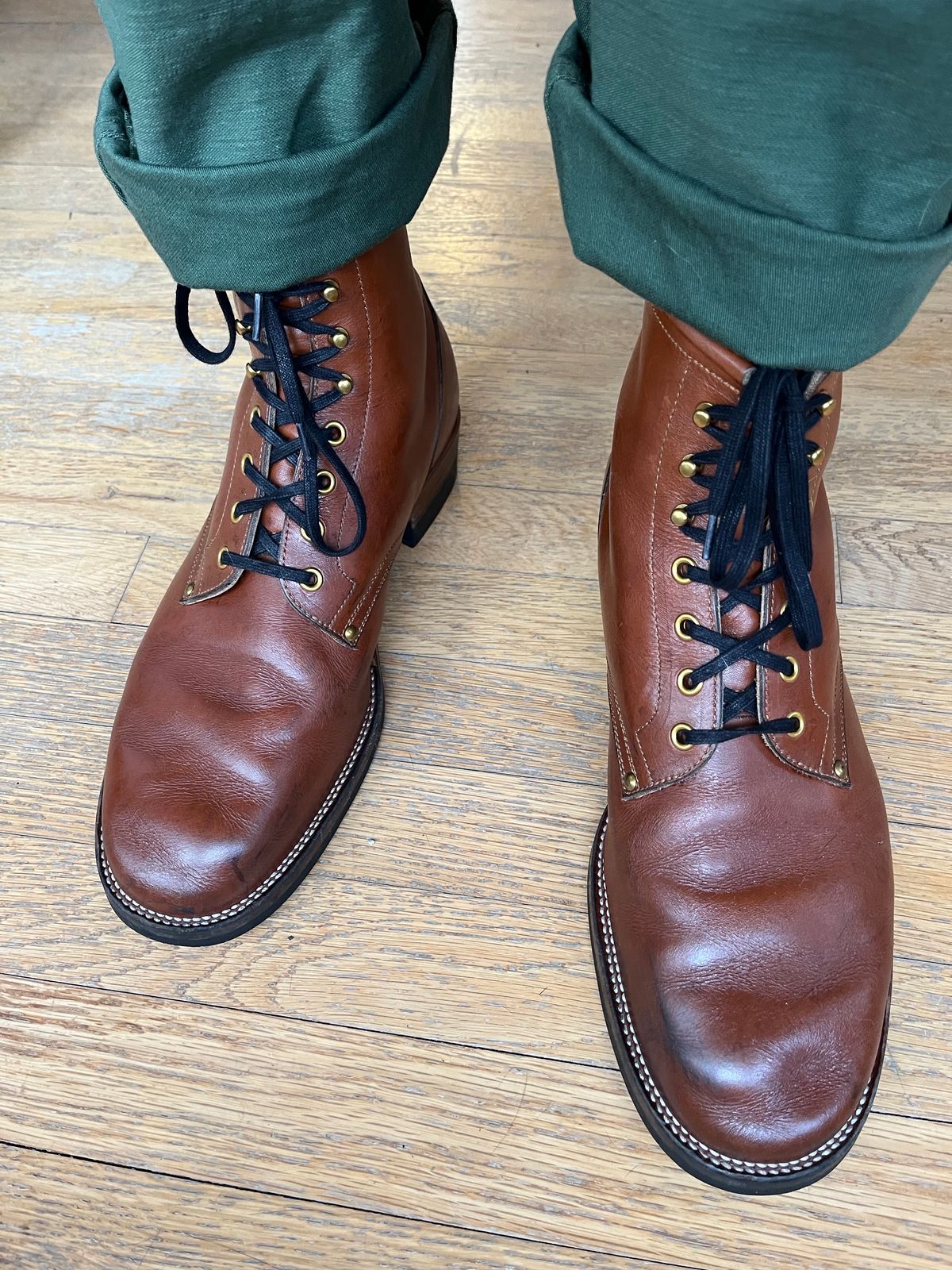 Photo by ld7465 on December 4, 2023 of the Iron Boots The Chosen One in S.B. Foot Teak Featherstone.