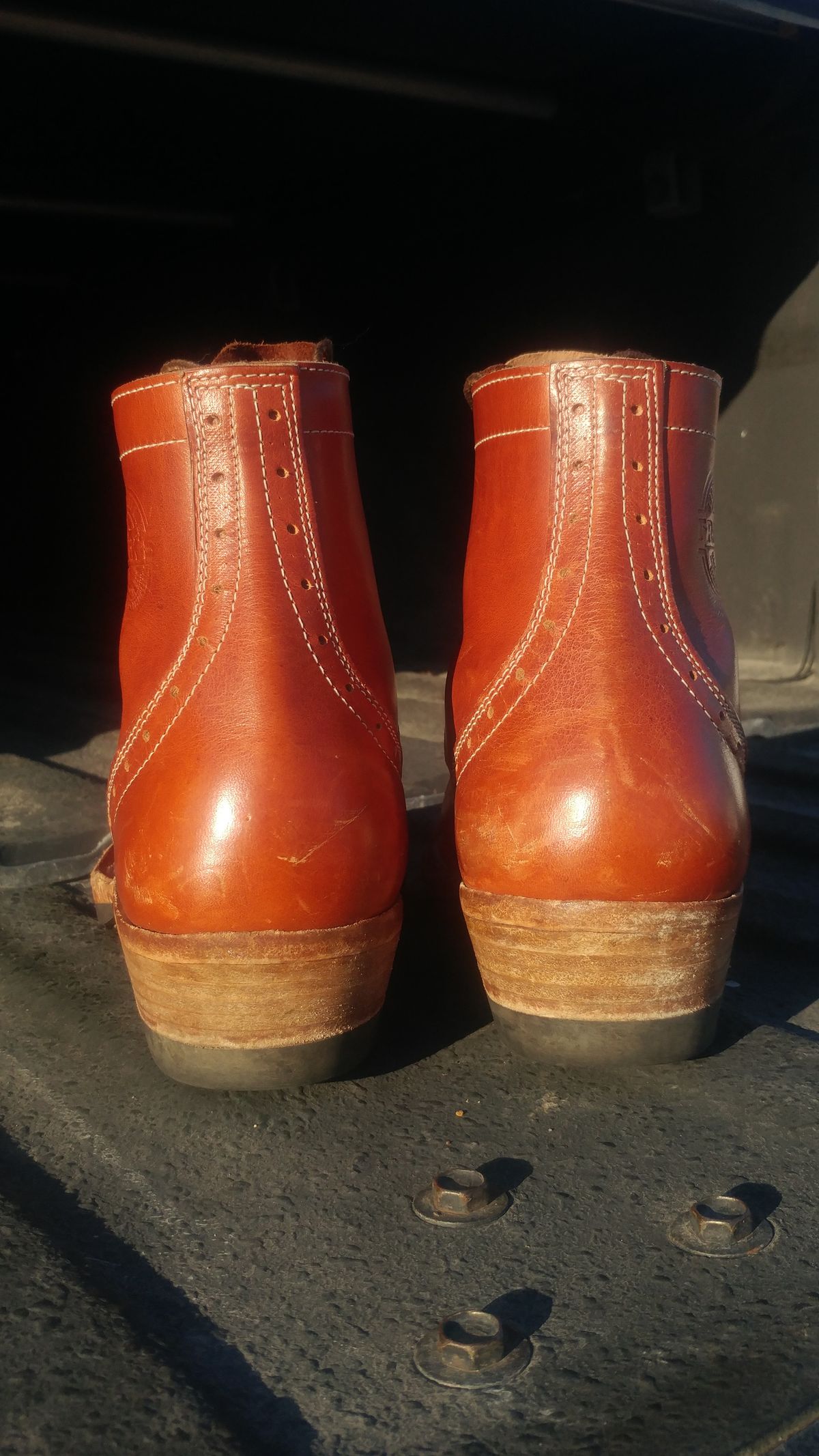 Photo by J.Seven on January 4, 2026 of the Frank's Boots Monkey Boot in Horween Olde English Dublin.