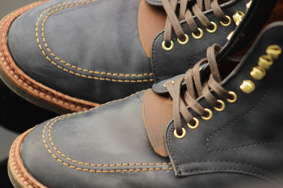 Photo by J.Seven on April 3, 2025 of the Alden Indy Boot in Horween Navy Snuffed Suede.