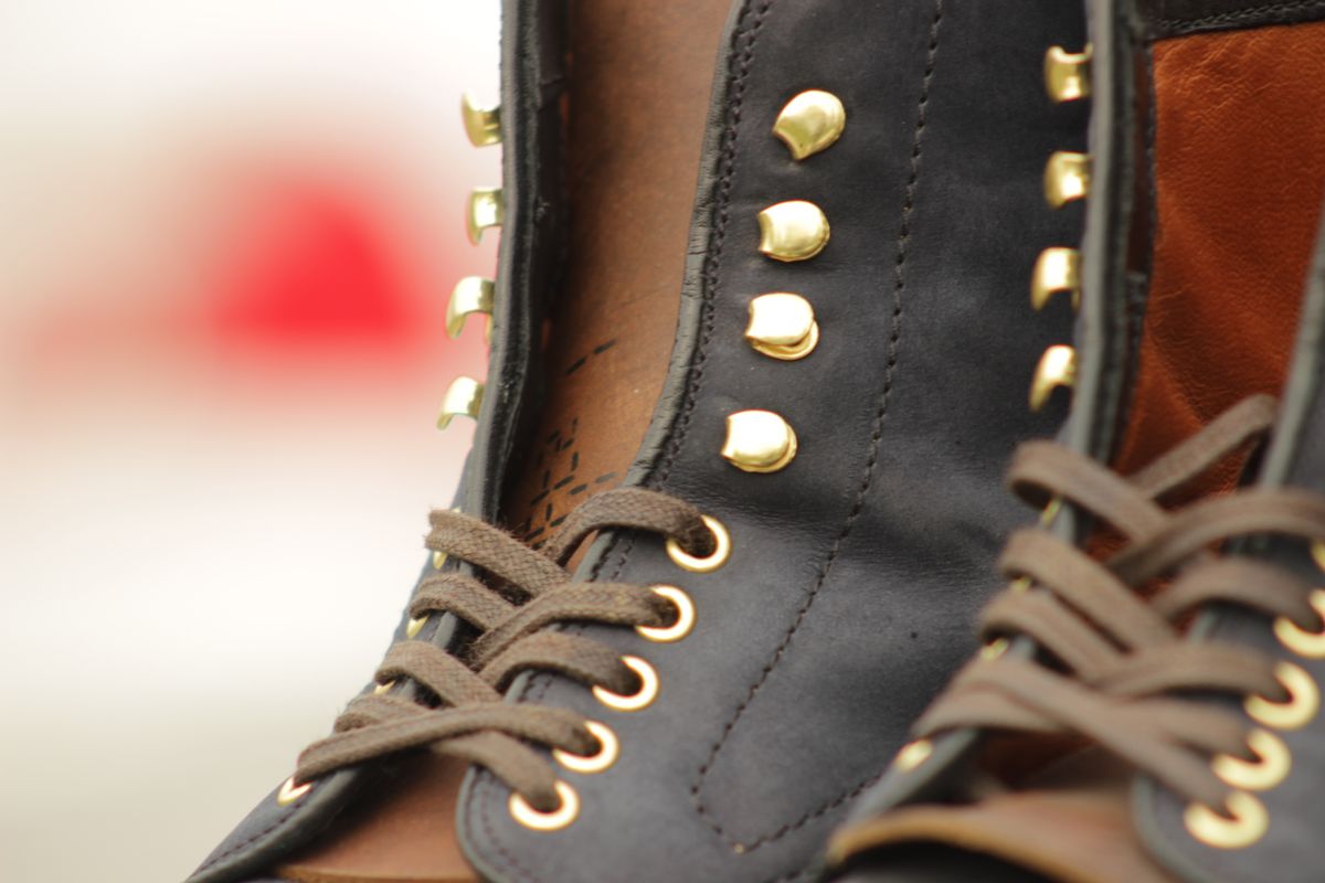 Photo by J.Seven on April 3, 2025 of the Alden Indy Boot in Horween Navy Snuffed Suede.