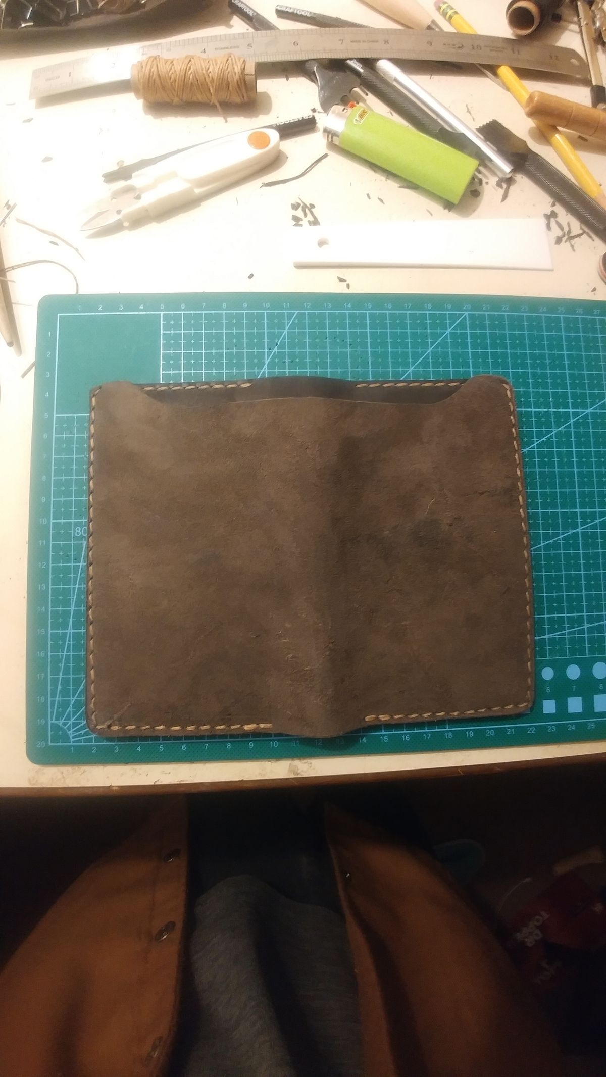 Photo by J.Seven on January 10, 2026 of the Self-Made Field Notes Holder in Horween Black Stampede CXL.