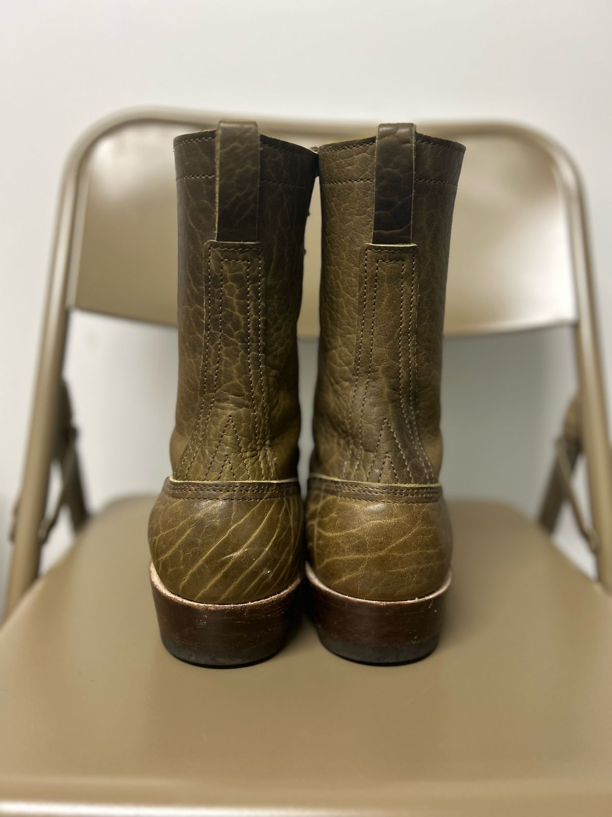 Photo by J.Seven on December 6, 2023 of the Nicks MTO in Law Tanning Olive Smooth Shruken Bison.