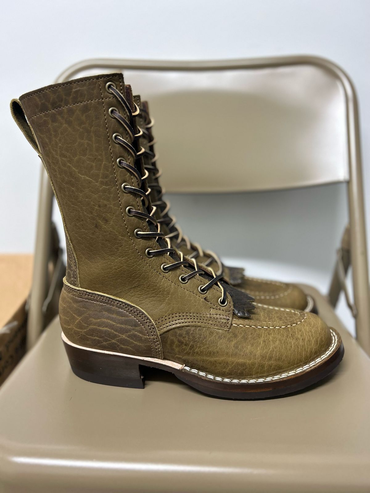 Photo by J.Seven on November 9, 2023 of the Nicks MTO in Law Tanning Olive Smooth Shruken Bison.