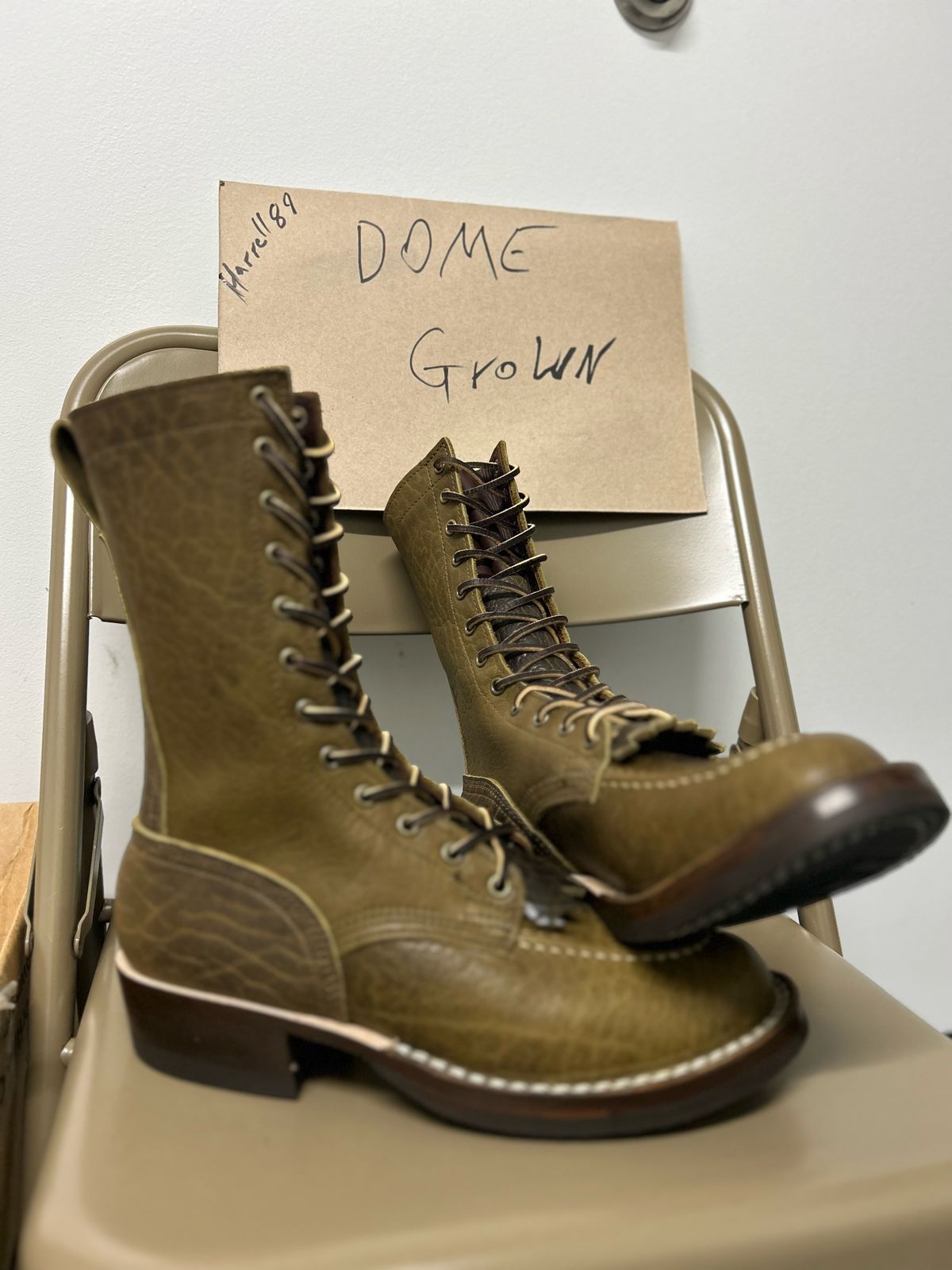 Photo by J.Seven on November 9, 2023 of the Nicks MTO in Law Tanning Olive Smooth Shruken Bison.