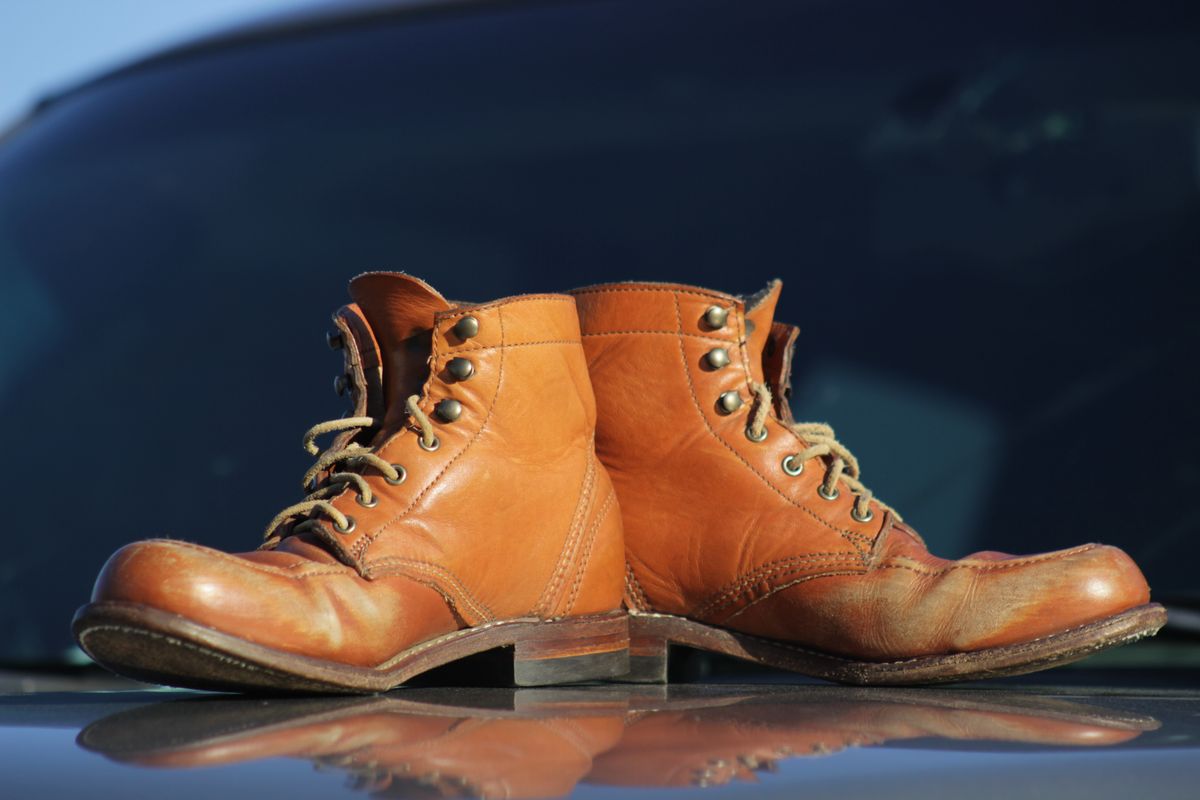 Photo by J.Seven on April 1, 2025 of the Wolverine 1000 Mile Moc-Toe Boot in Horween Unknown Tannage.