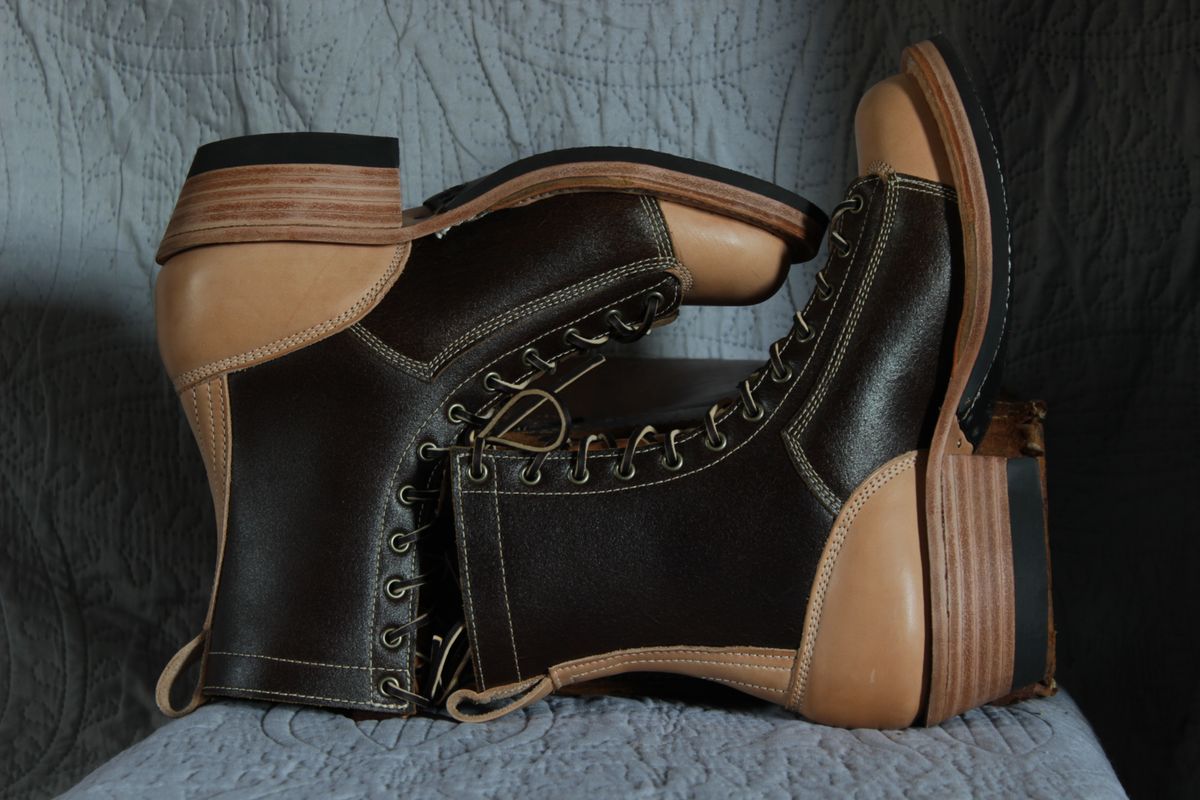 Photo by J.Seven on October 8, 2024 of the Frank's Boots Monkey Boot in Horween Cinnamon Waxed Flesh & Wickett & Craig Russet Traditional Harness.