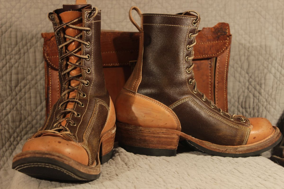 Photo by J.Seven on December 6, 2024 of the Frank's Boots Monkey Boot in Horween Cinnamon Waxed Flesh & Wickett & Craig Russet Traditional Harness.
