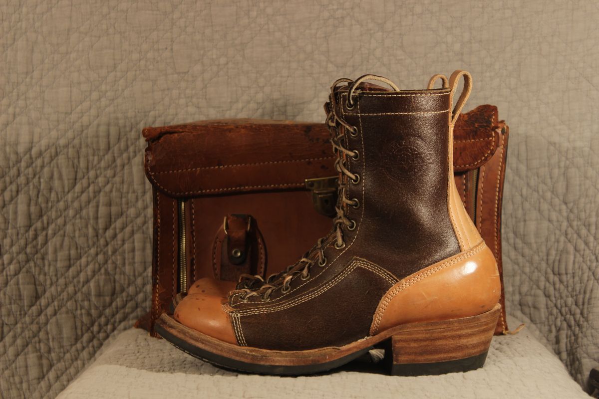 Photo by J.Seven on December 6, 2024 of the Frank's Boots Monkey Boot in Horween Cinnamon Waxed Flesh & Wickett & Craig Russet Traditional Harness.