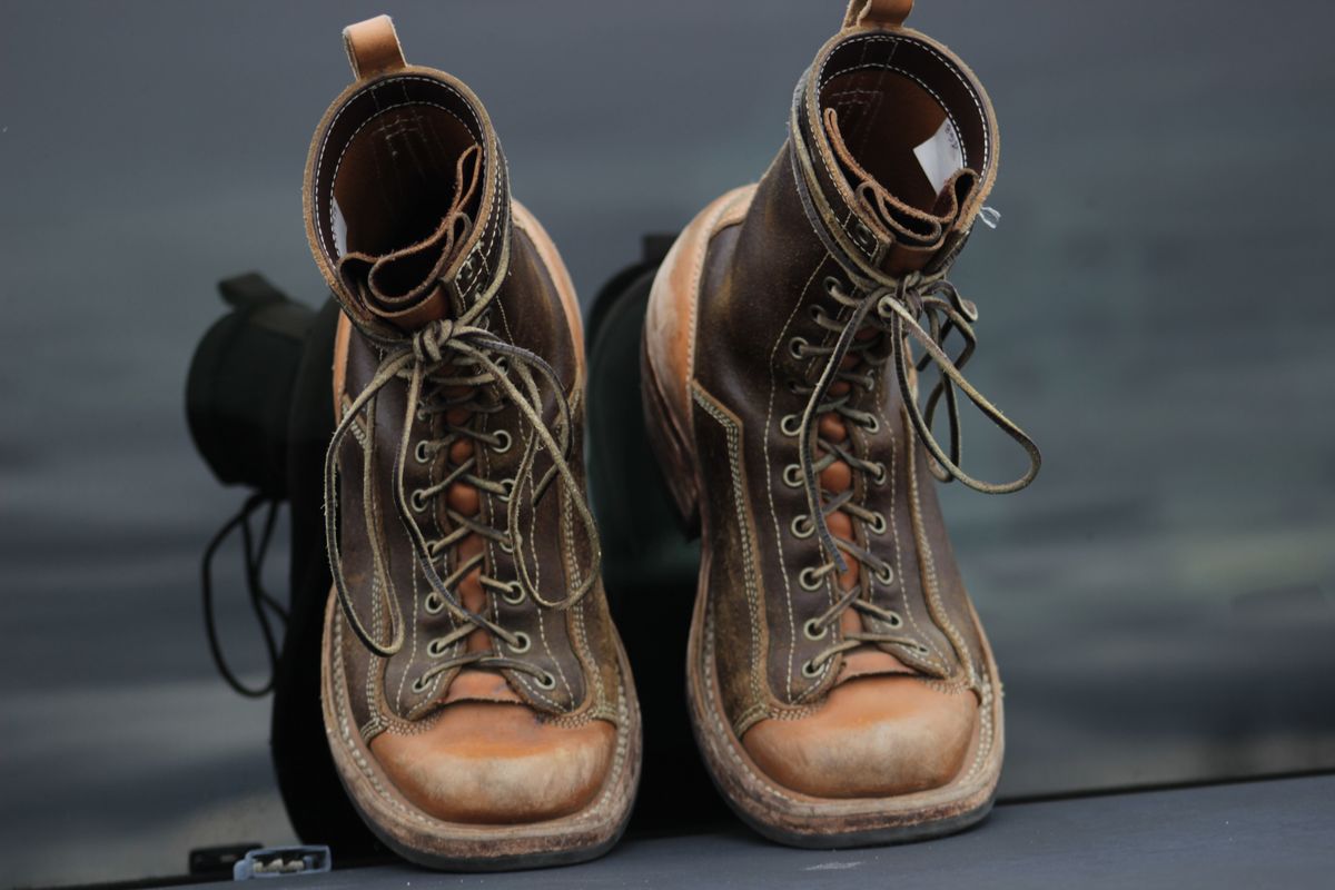Photo by J.Seven on March 6, 2025 of the Frank's Boots Monkey Boot in Horween Cinnamon Waxed Flesh & Wickett & Craig Russet Traditional Harness.