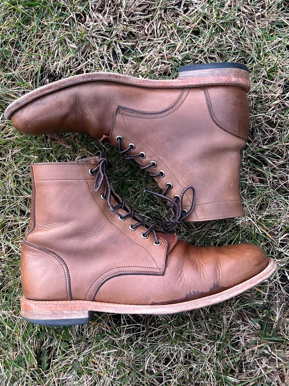 Photo by twigglekitty73 on January 1, 2024 of the Oak Street Bootmakers Trench Boot in Horween Natural Chromexcel.