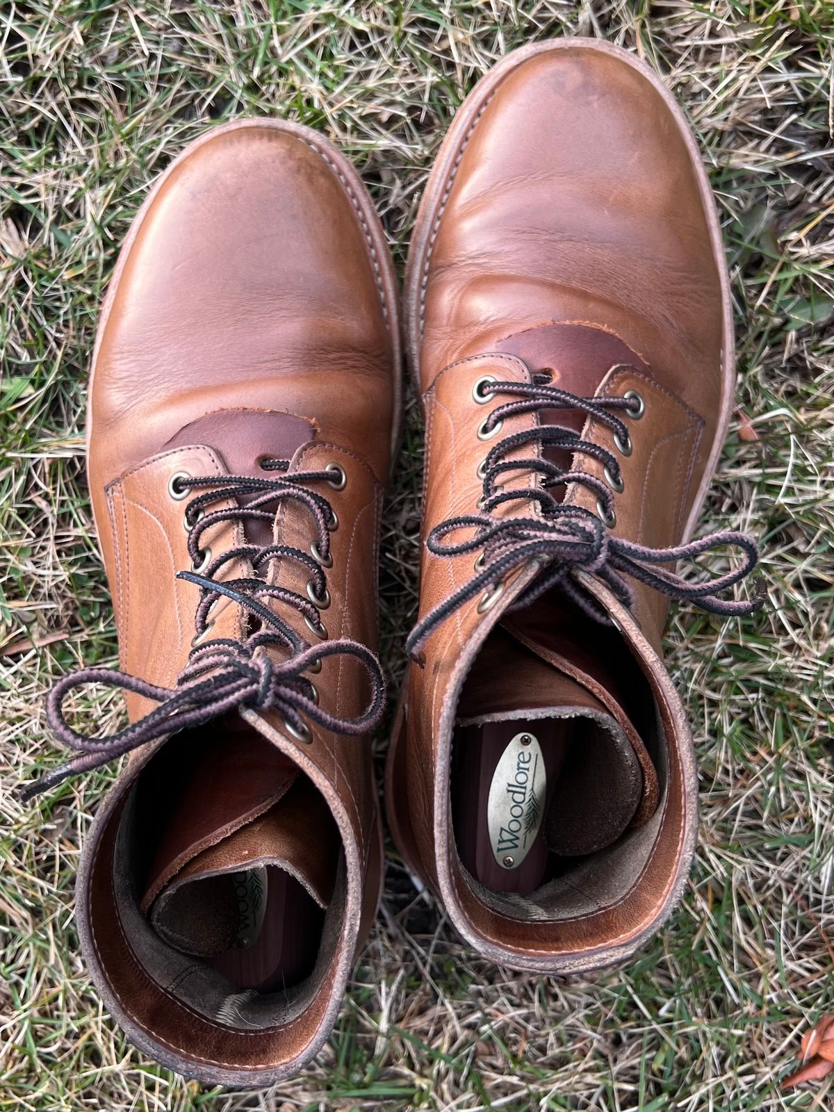 Photo by twigglekitty73 on January 1, 2024 of the Oak Street Bootmakers Trench Boot in Horween Natural Chromexcel.
