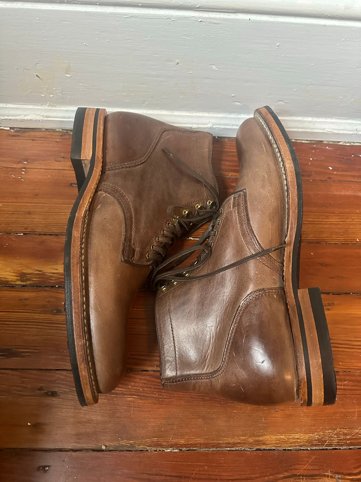 Photo by AGold on October 1, 2022 of the Viberg Service Boot in Horween Natural Chromexcel.