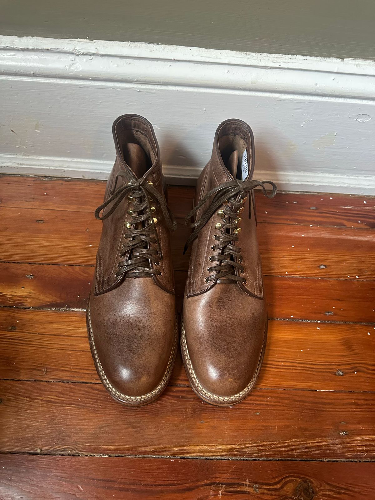 Photo by AGold on October 1, 2022 of the Viberg Service Boot in Horween Natural Chromexcel.