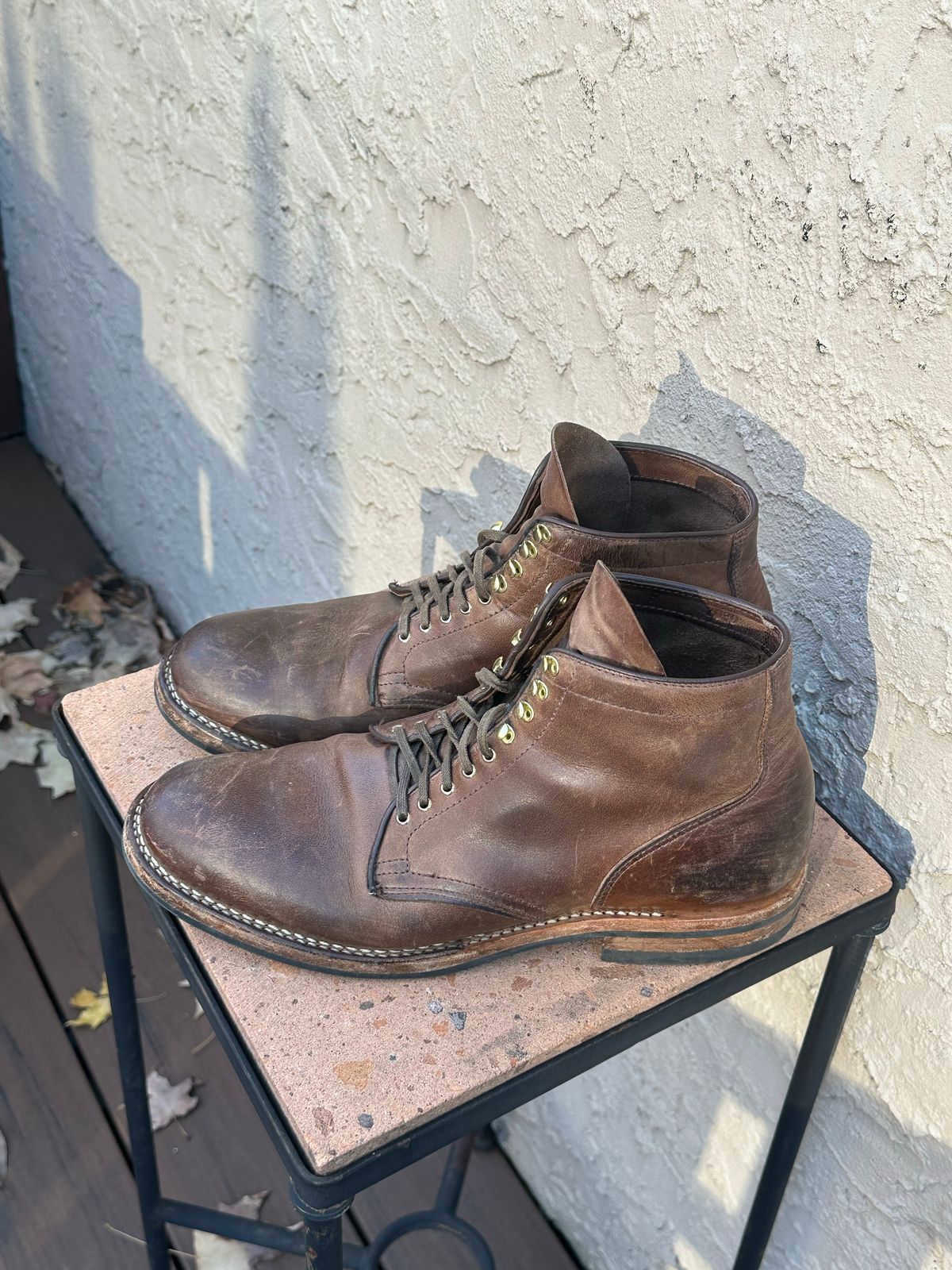 Photo by AGold on December 2, 2022 of the Viberg Service Boot in Horween Natural Chromexcel.