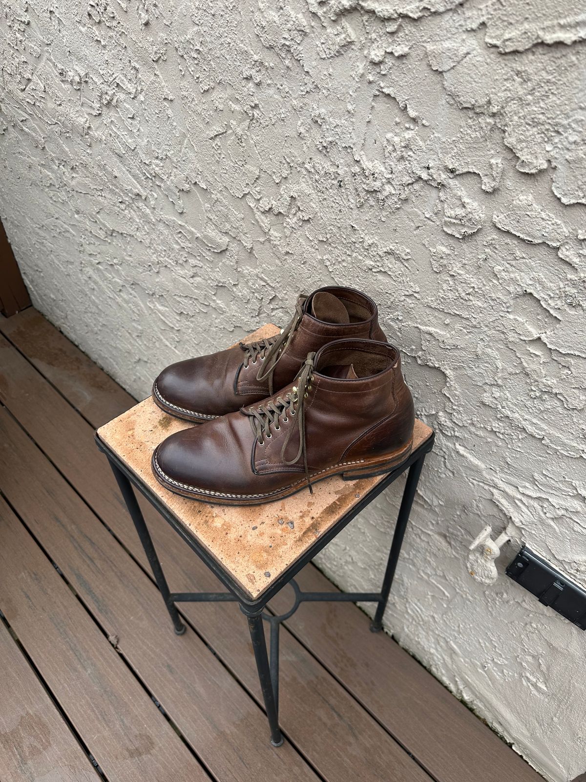 Photo by AGold on March 2, 2023 of the Viberg Service Boot in Horween Natural Chromexcel.