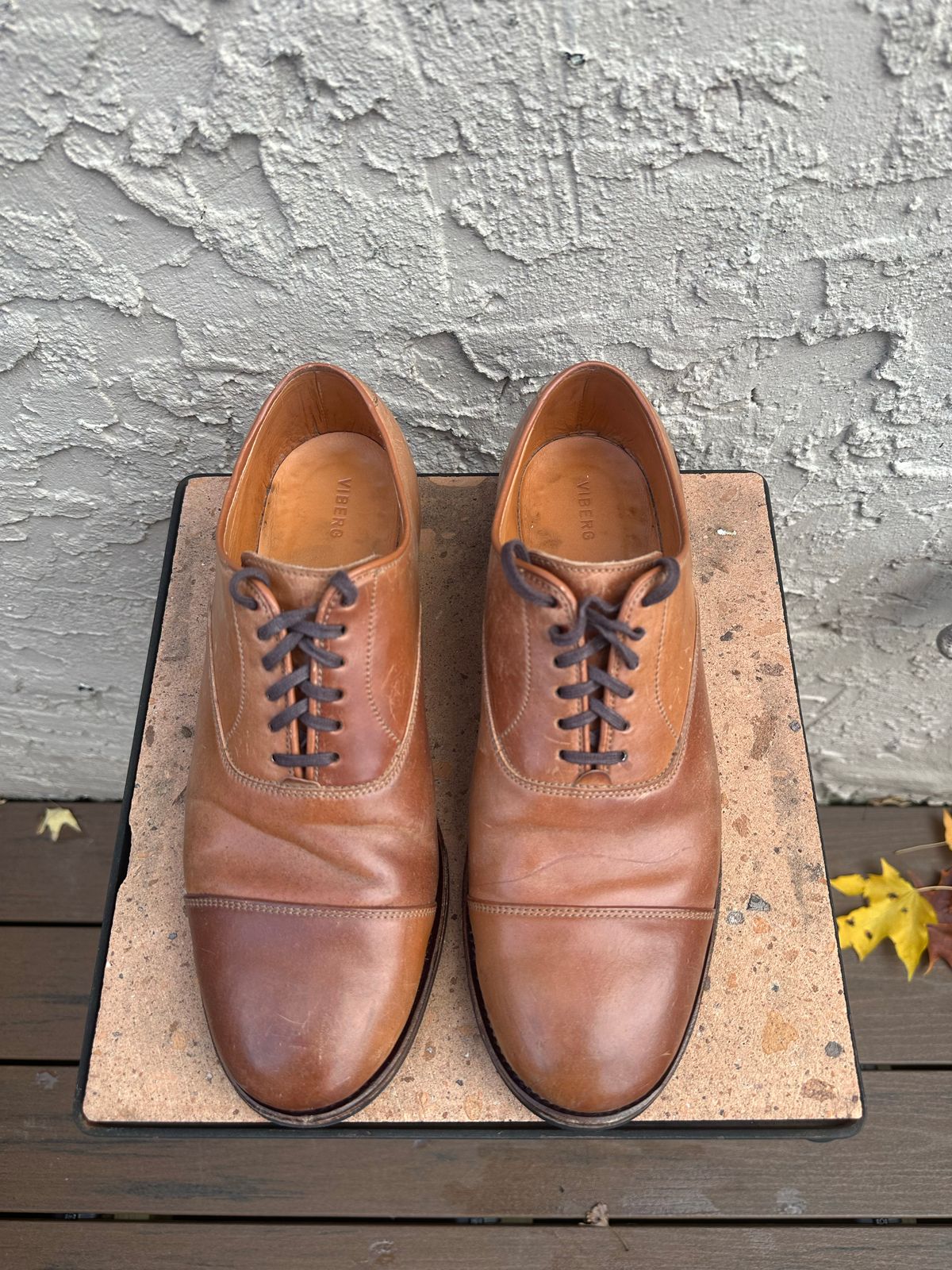 Photo by AGold on November 1, 2022 of the Viberg Bastion Oxford in Horween Natural Shell Cordovan.