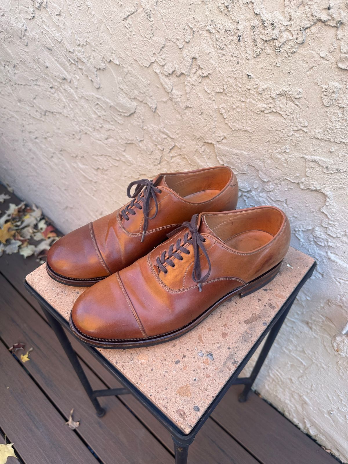 Photo by AGold on November 3, 2022 of the Viberg Bastion Oxford in Horween Natural Shell Cordovan.