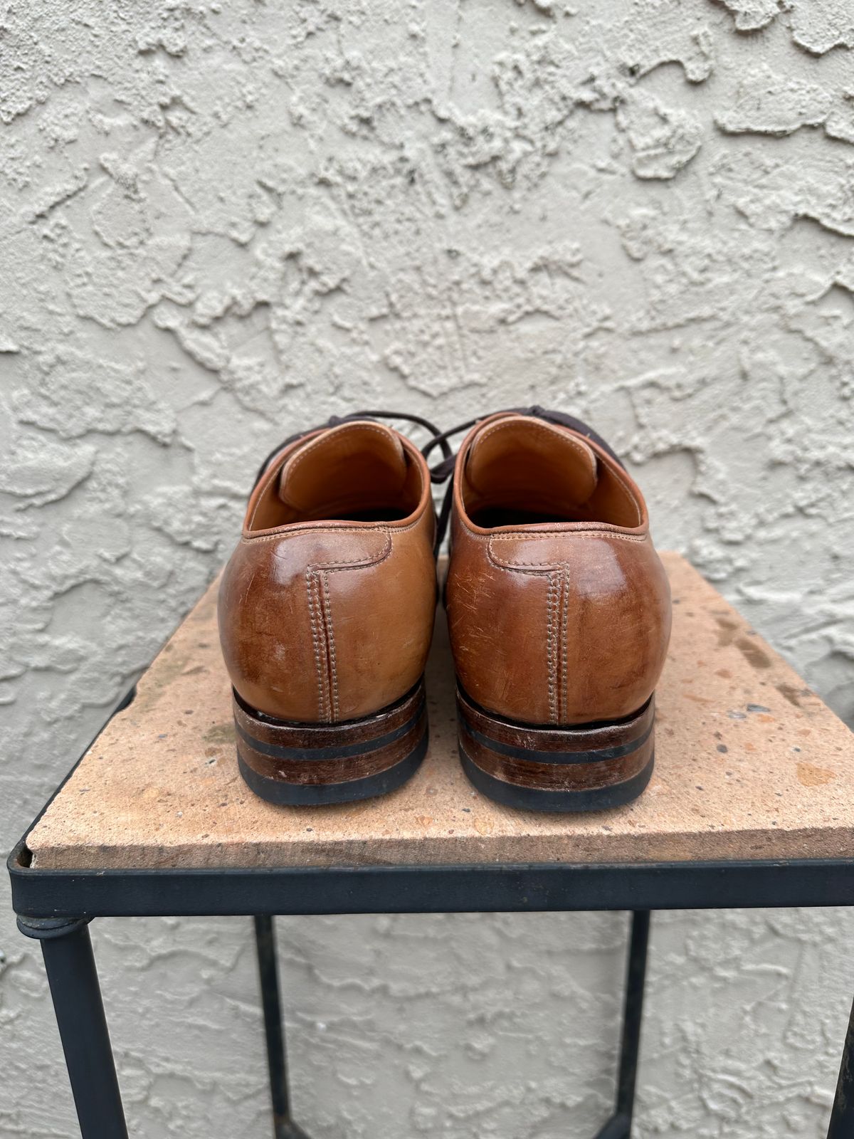 Photo by AGold on January 5, 2023 of the Viberg Bastion Oxford in Horween Natural Shell Cordovan.