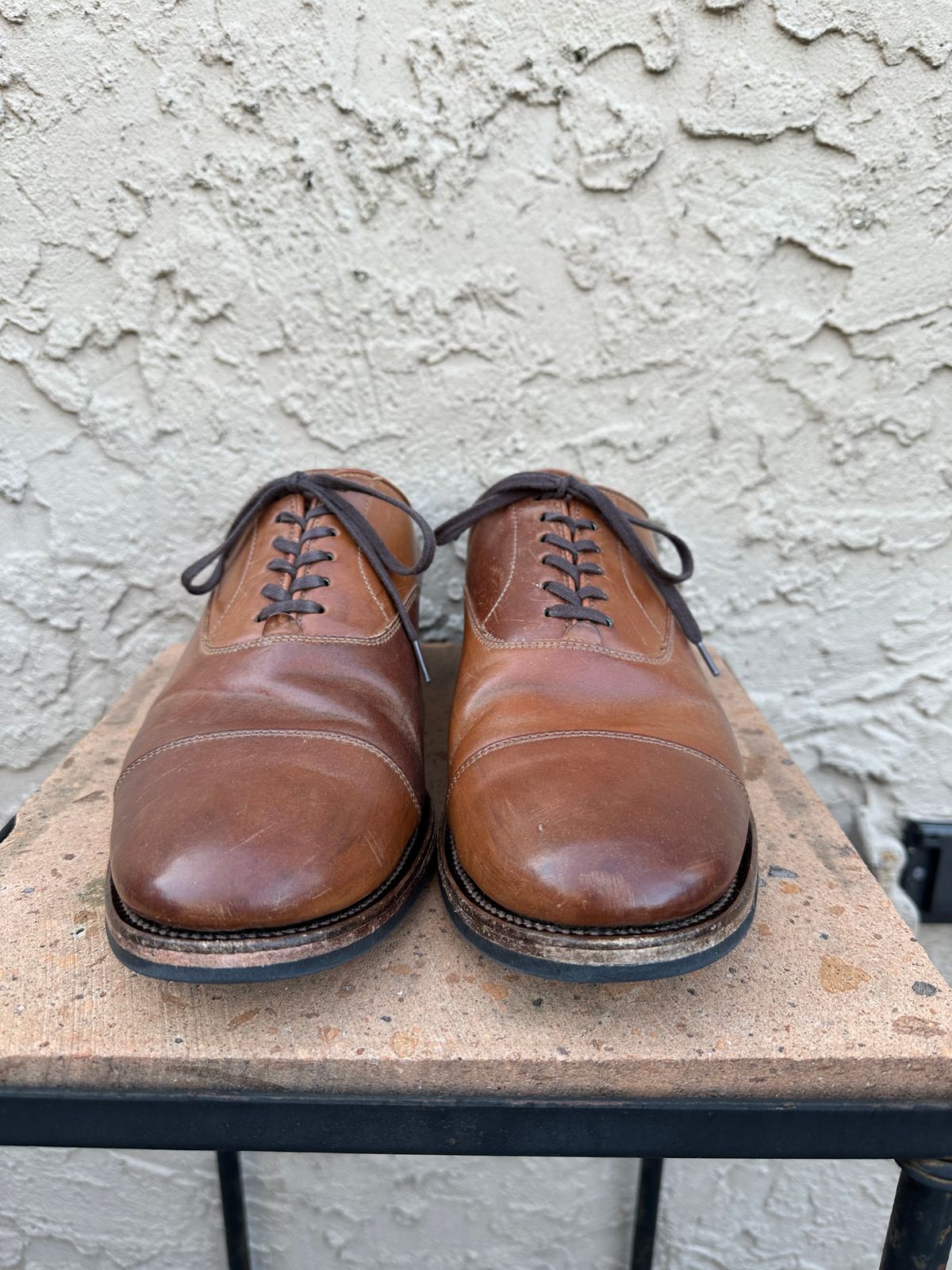 Photo by AGold on February 2, 2023 of the Viberg Bastion Oxford in Horween Natural Shell Cordovan.