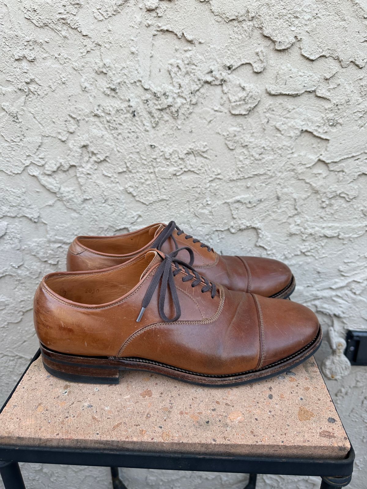 Photo by AGold on February 2, 2023 of the Viberg Bastion Oxford in Horween Natural Shell Cordovan.