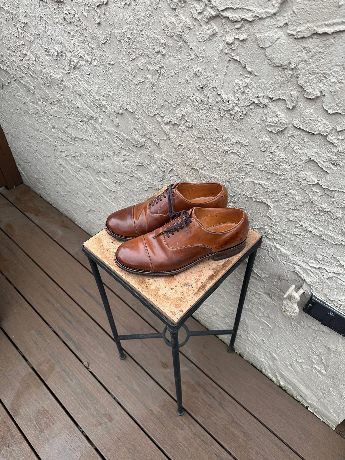 Photo by AGold on March 2, 2023 of the Viberg Bastion Oxford in Horween Natural Shell Cordovan.